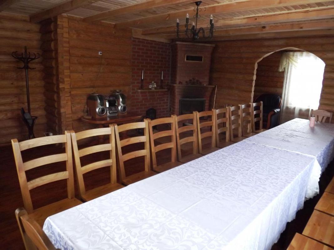 Viesu Maja Manturi Hotel Peipini Buitenkant foto