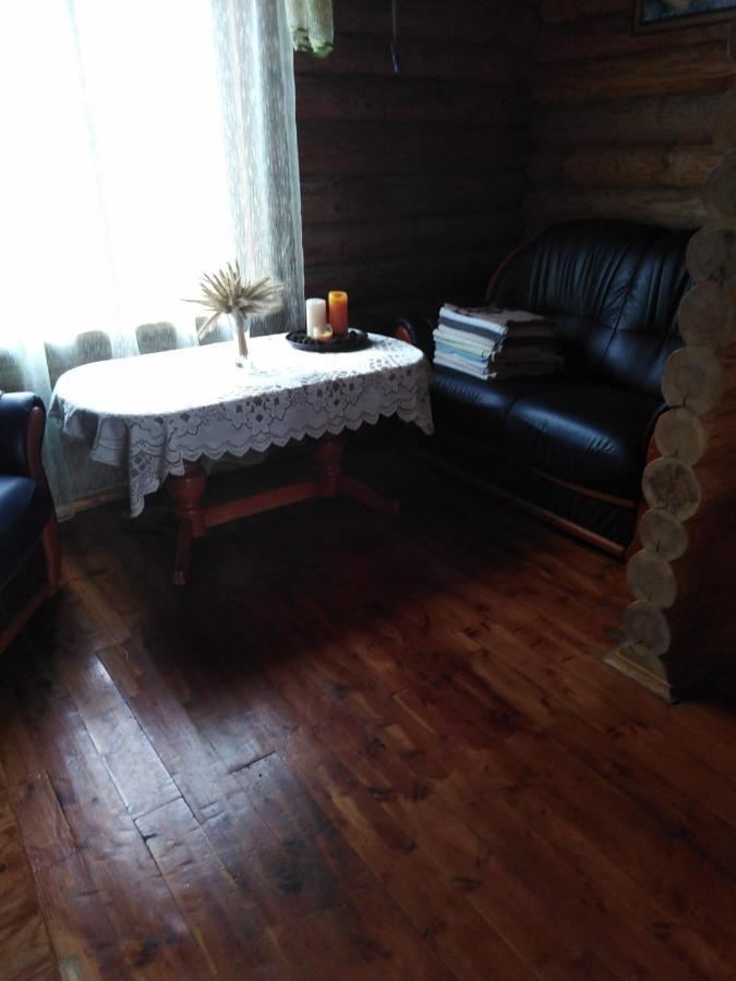 Viesu Maja Manturi Hotel Peipini Buitenkant foto