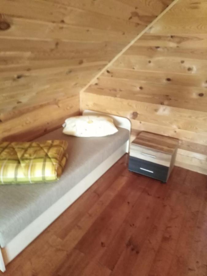 Viesu Maja Manturi Hotel Peipini Buitenkant foto